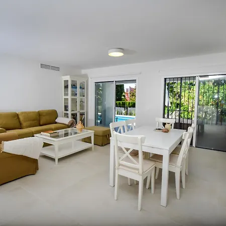 Great Near And Holiday home *