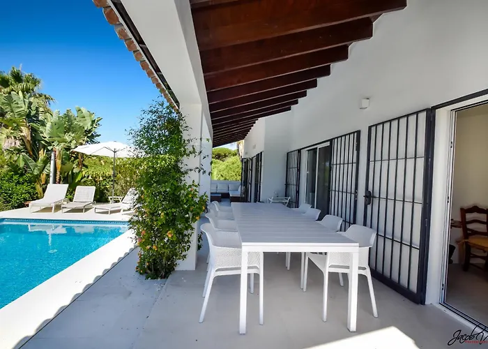 Great Near And Сasa de vacaciones